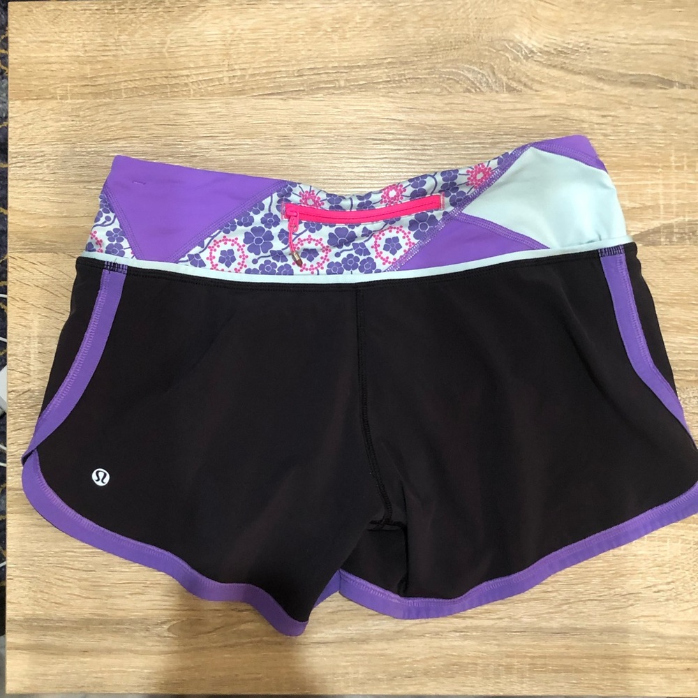 Lulu Shorts size 4 EUC